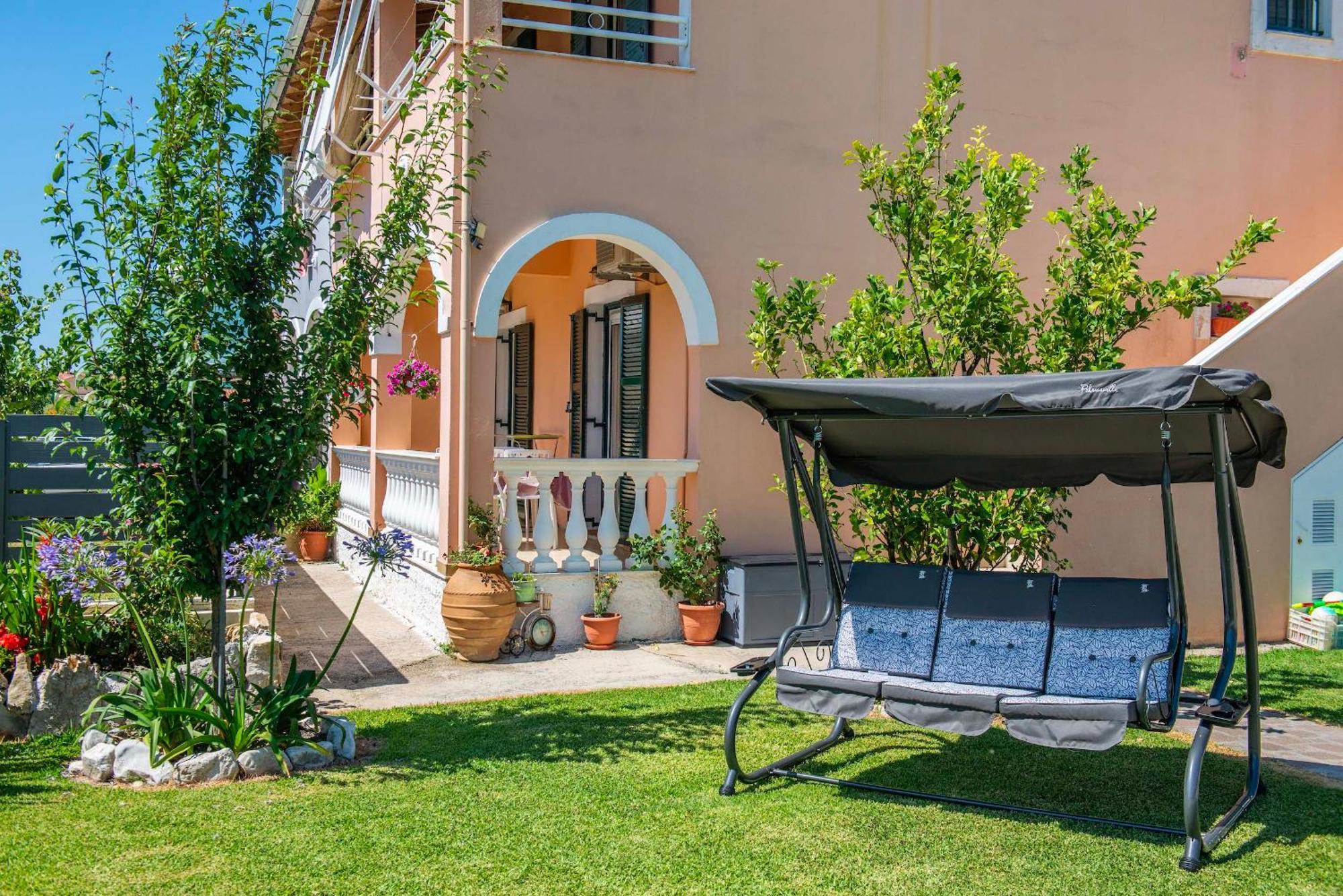 Zoe Boutique Apartment Acharavi  Dış mekan fotoğraf